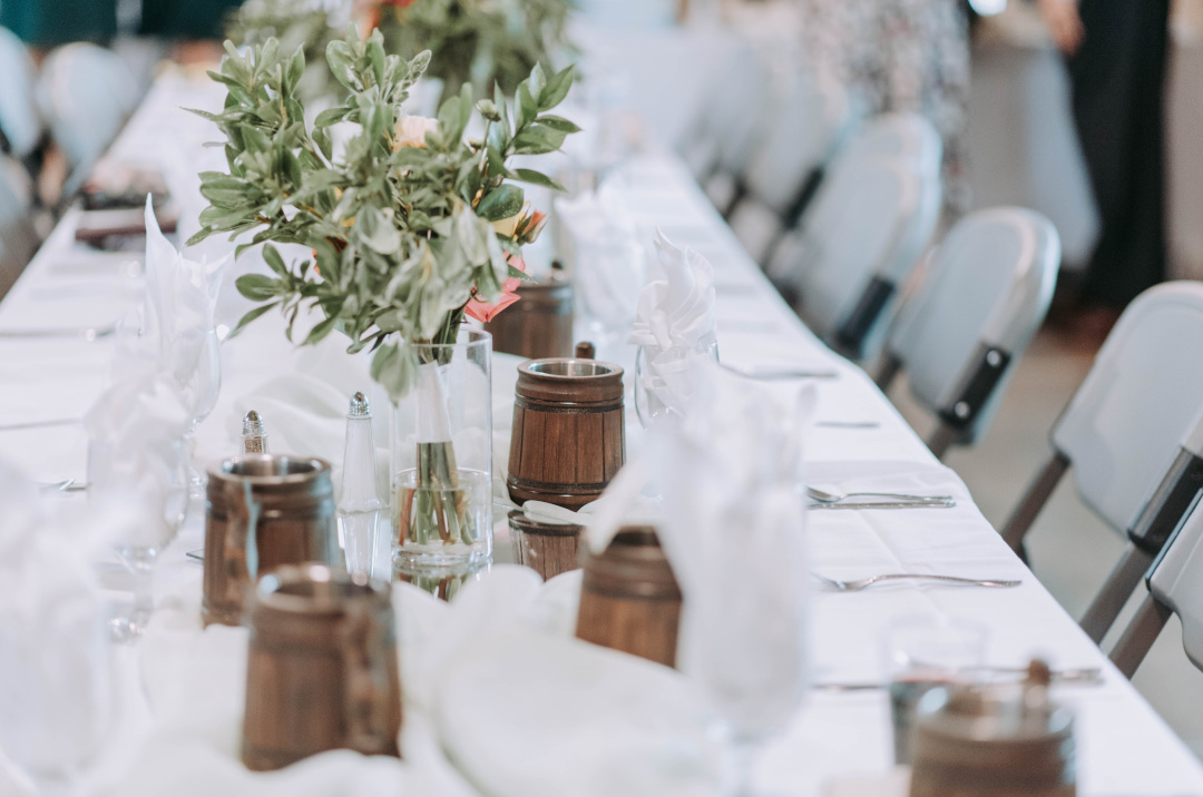 long table arrangement